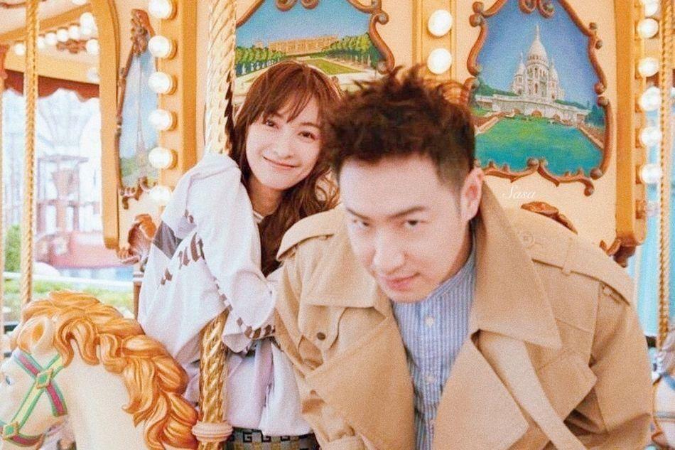 we+sell+all+our+clothes+on+sale这个句子对吗?游戏画面