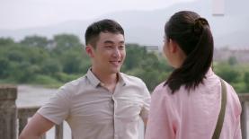 南城阳光中心小学一个人多少钱？