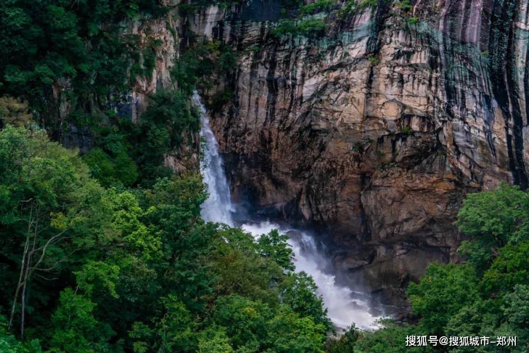 吉林省第十四届人民代表大会第三次会议关于吉林省高级人民法院工作报告的决议