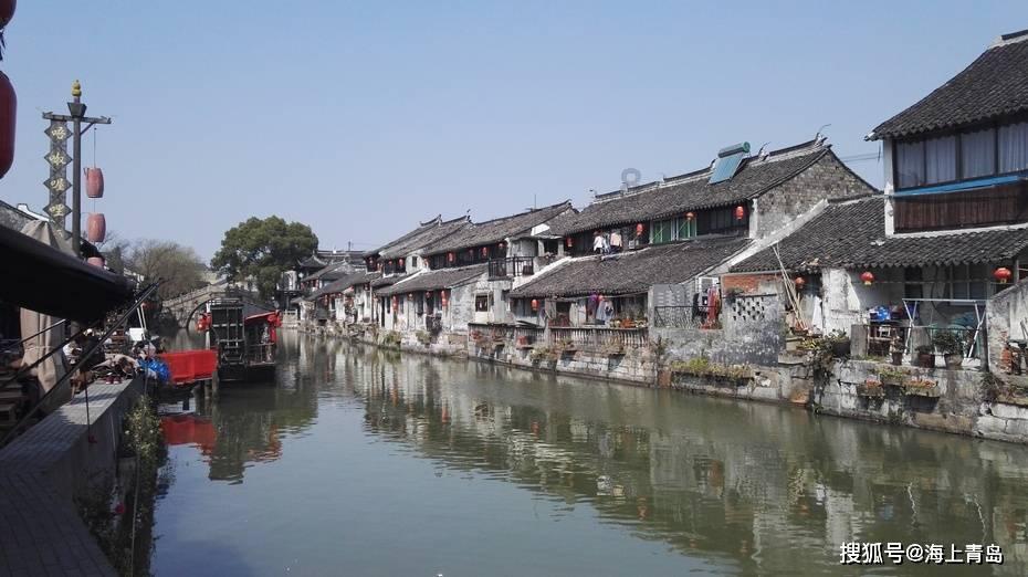 逃出安逸小乡村